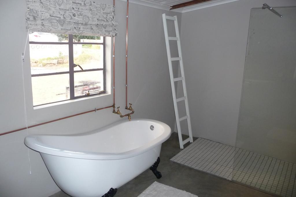 Avonsrus Guesthouse Augrabies ภายนอก รูปภาพ