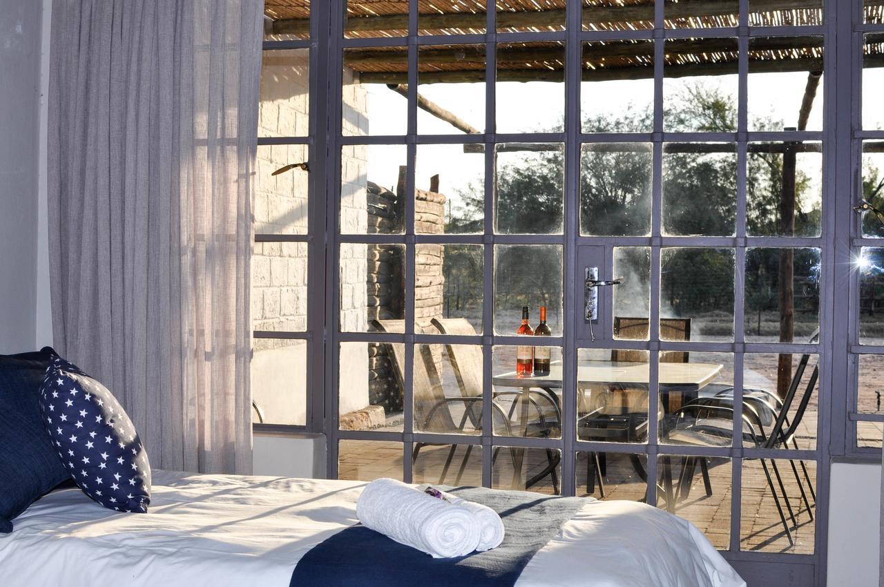 Avonsrus Guesthouse Augrabies ภายนอก รูปภาพ